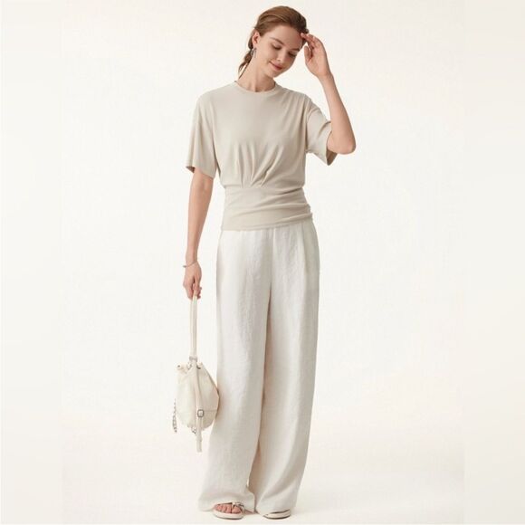 New OGL Sandwashed Crewneck Short Sleeve Tucked
Tee - Morning Mist Size S - Picture 13 of 13